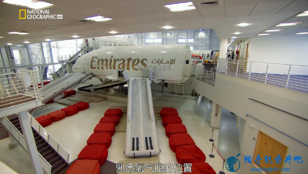 02.Ultimate Airport Dubai 2013 HDTVRip (720p) _20180116221120.JPG